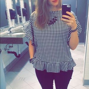 Like new Gingham blouse